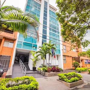 Hotel Comfort, Medellin